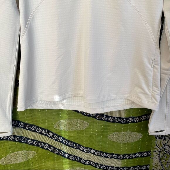 NWT Spyder Active Cream 1/2 Zip Pullover Fleece Top Size Medium - Picture 5 of 15